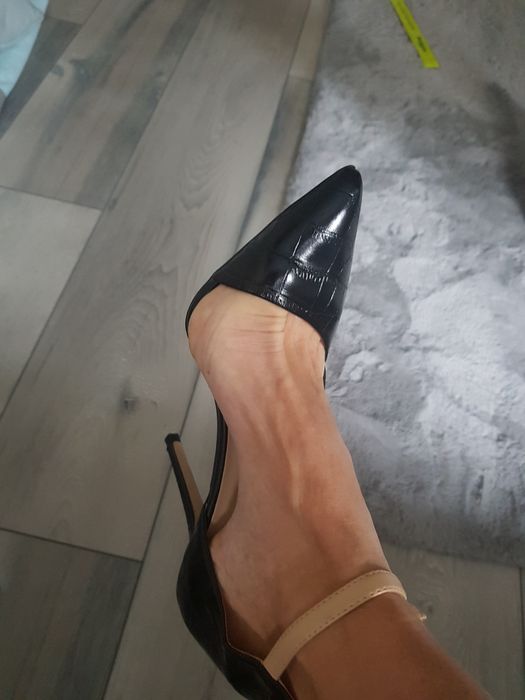Czółenka szpilki Zara basic 39
