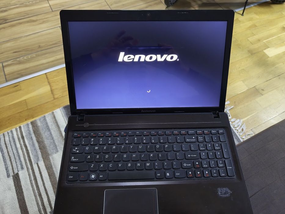 Używany Laptop Lenovo