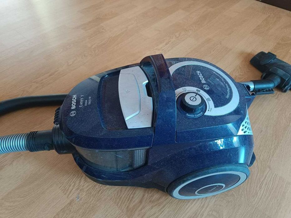 Пилосос Bosch EASYY`Y HEPA 1800W