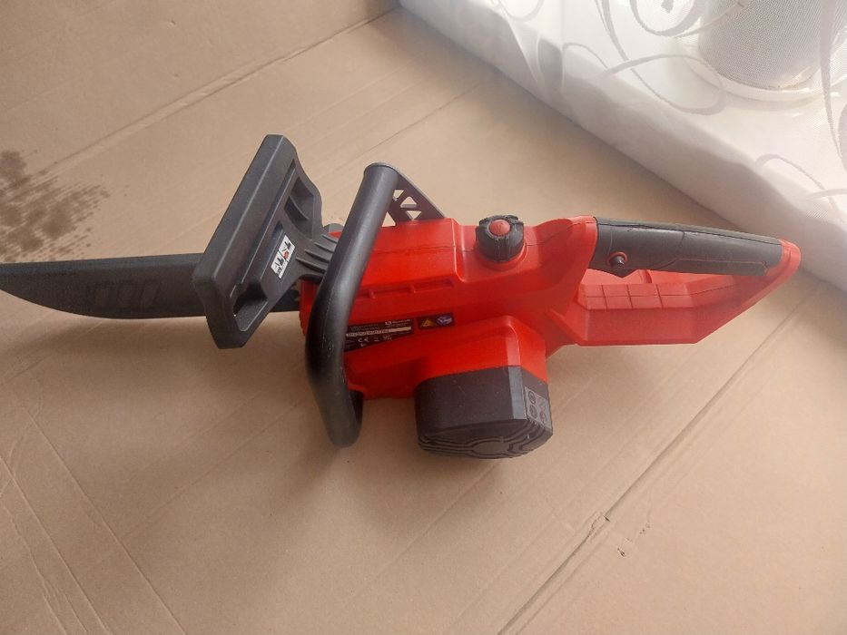 Piłka łańcuchowa Einhell 18V