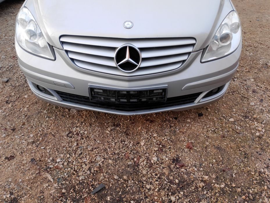 Zderzak przód Mercedes b klasa