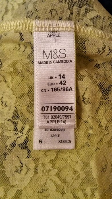 Кружевная гипюровая маечка.Marks&Spencer.48 размер