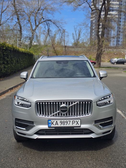 Терміново volvo xc90 2.0 гібрид