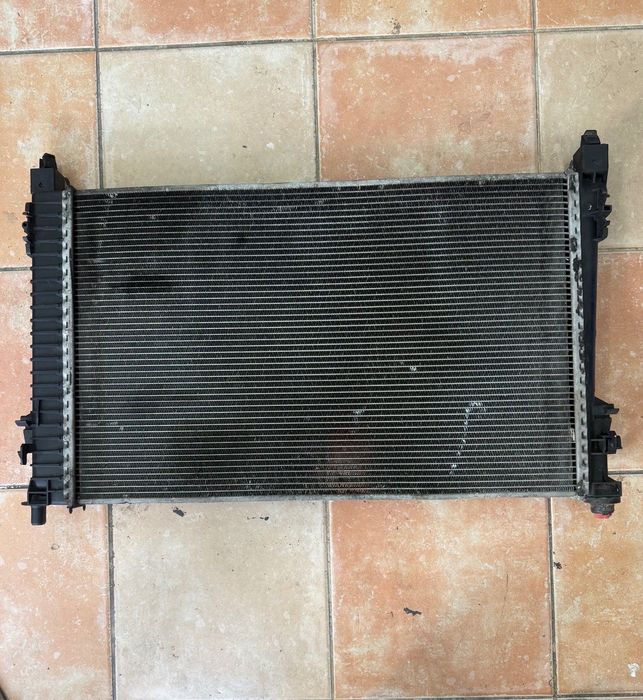 Radiador agua/ oleo cx automatica para Mercedes W203