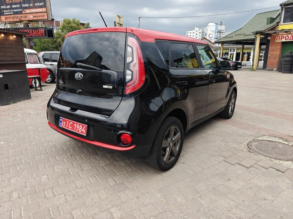Kia e-soul  33kw