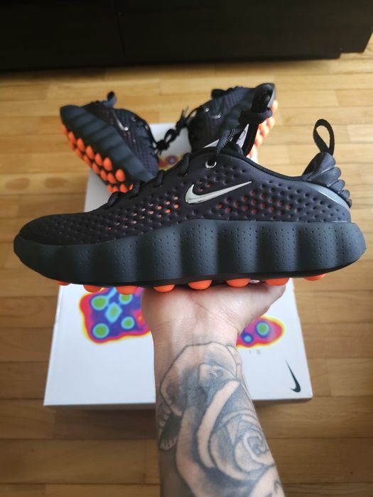 Nike mind 002 black