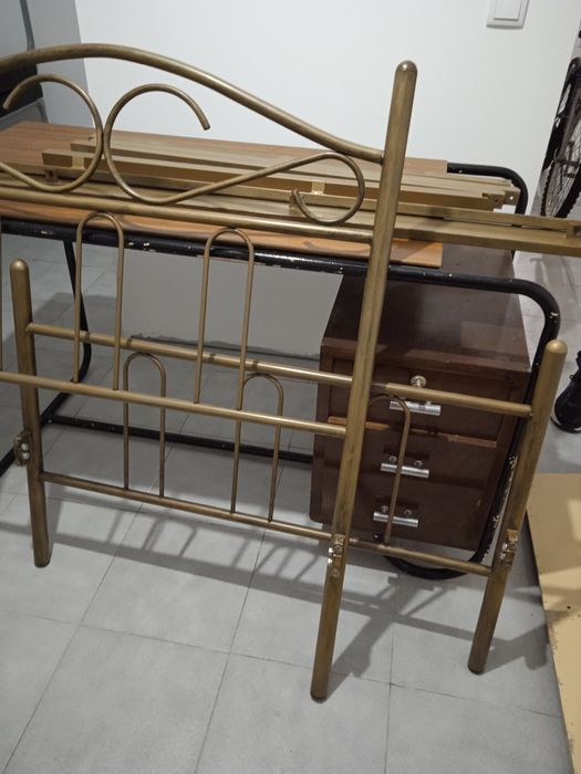 Cama ferro individual