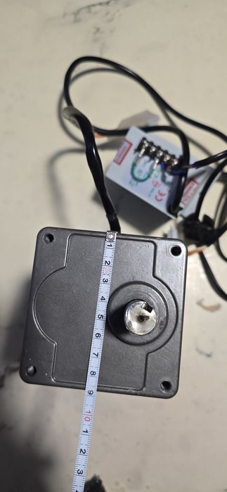 Silnik 110v 220v 120w motoreduktor 48 RPM wał 15mm