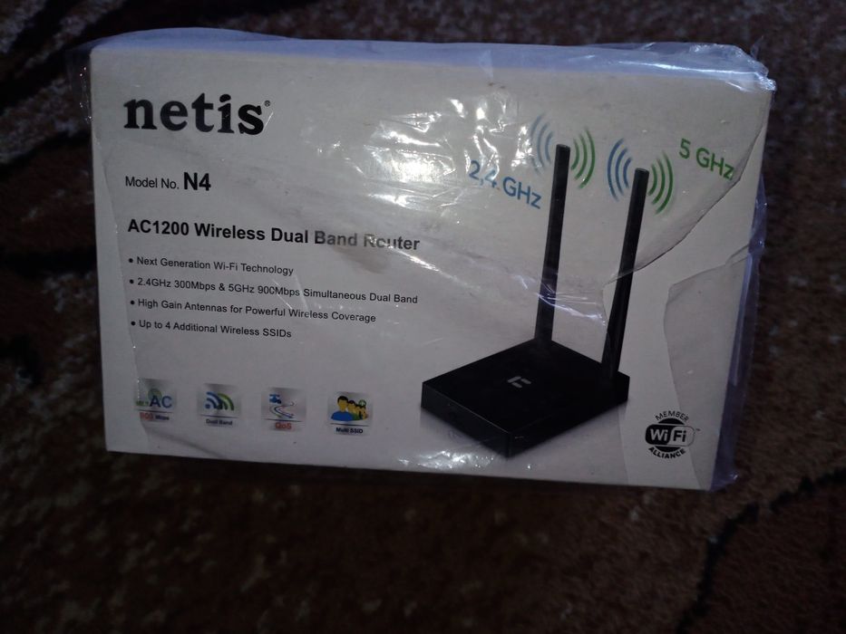Продам Роутер netis.