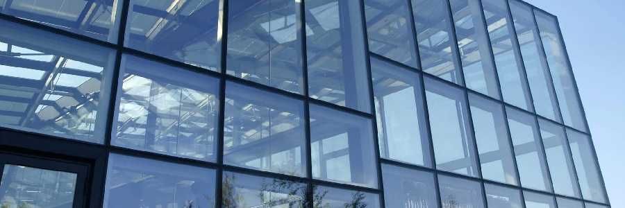 Алюмінієве скління фасадів, вікон та дверей - від виробника.