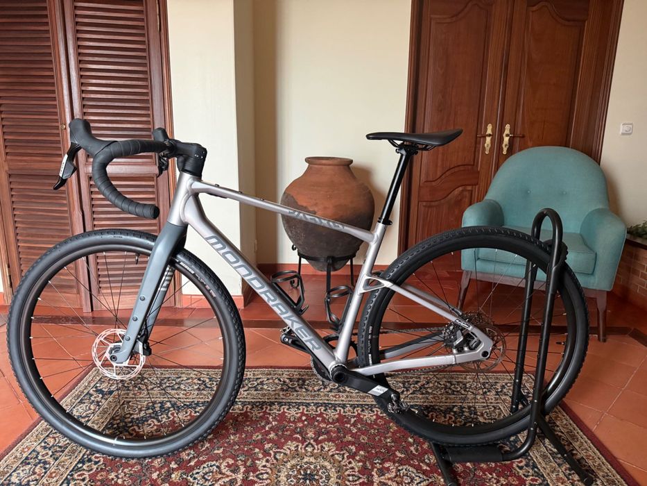 Bicicleta Gravel Mondraker Arid R