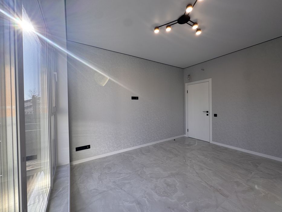 Дуплекс з сучасним ремонтом 120м2