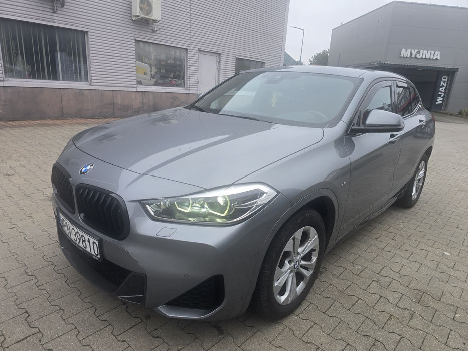 BMW X2