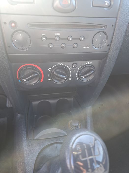 Renault clio 1 2