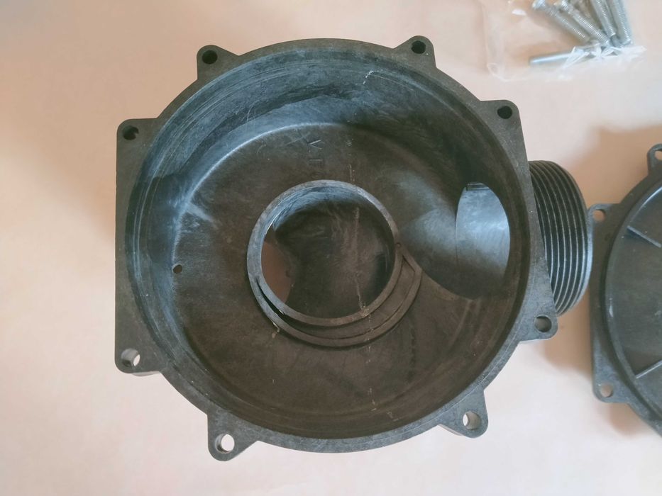 Silnik z pompą do wanny z hydromasażem