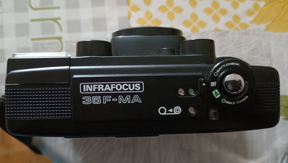 Máquina fotográfica Chinon 35 F-MA