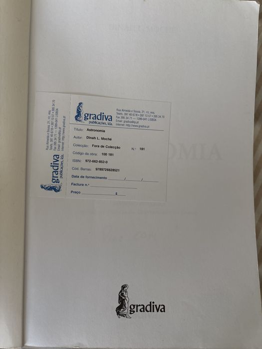 Livro “Astronomia” de Dinah L. Moché