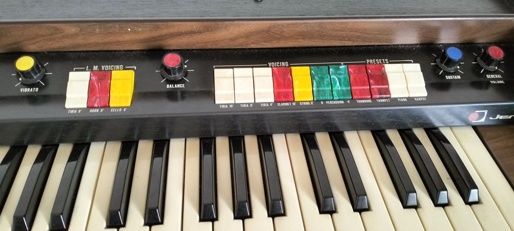 Órgão Elétrico Clássico - JER