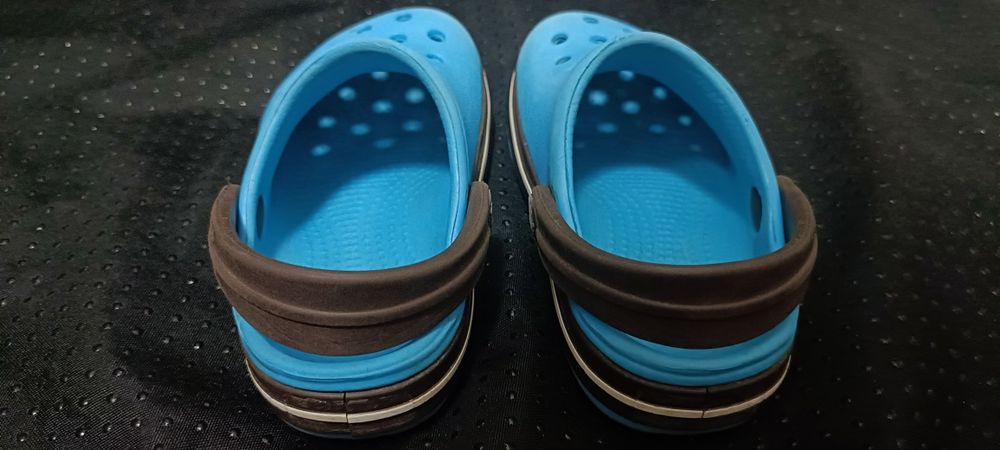 Crocsy niebieskie rozm. 4-5