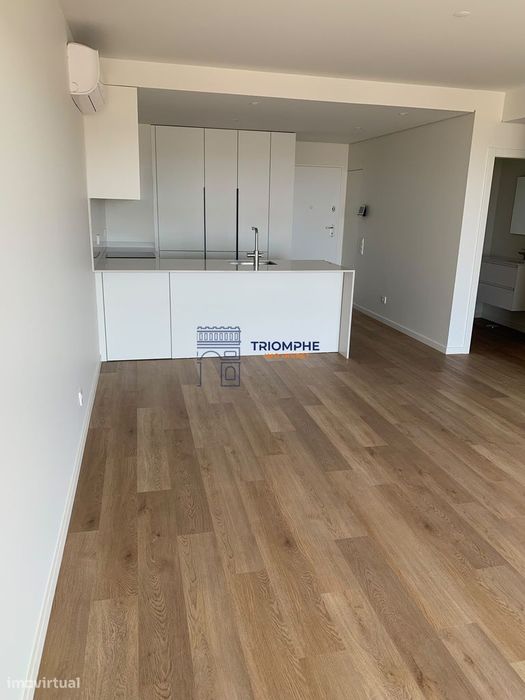 Property in Algés, Linda-A-Velha E Cruz Quebrada-Dafundo, Lisboa