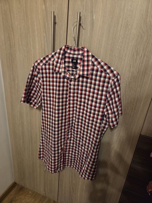 Trzy koszule (w tym jedna nowa) H&M, Reserved, Cropp | rozmiar S (172)