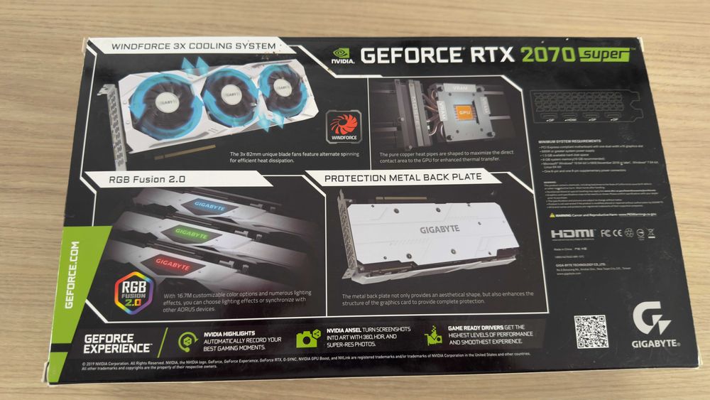 Gigabyte GeForce RTX 2070 SUPER GAMING OC 8GB WHITE – 3 wentylatory