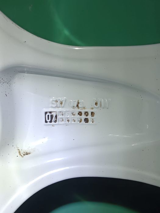 Felgi z oponami BMW E60 R20