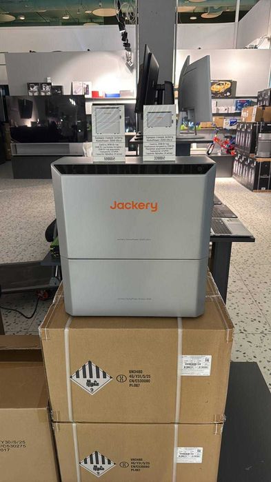 Зарядна станція Jackery HomePower 2000 Ultra