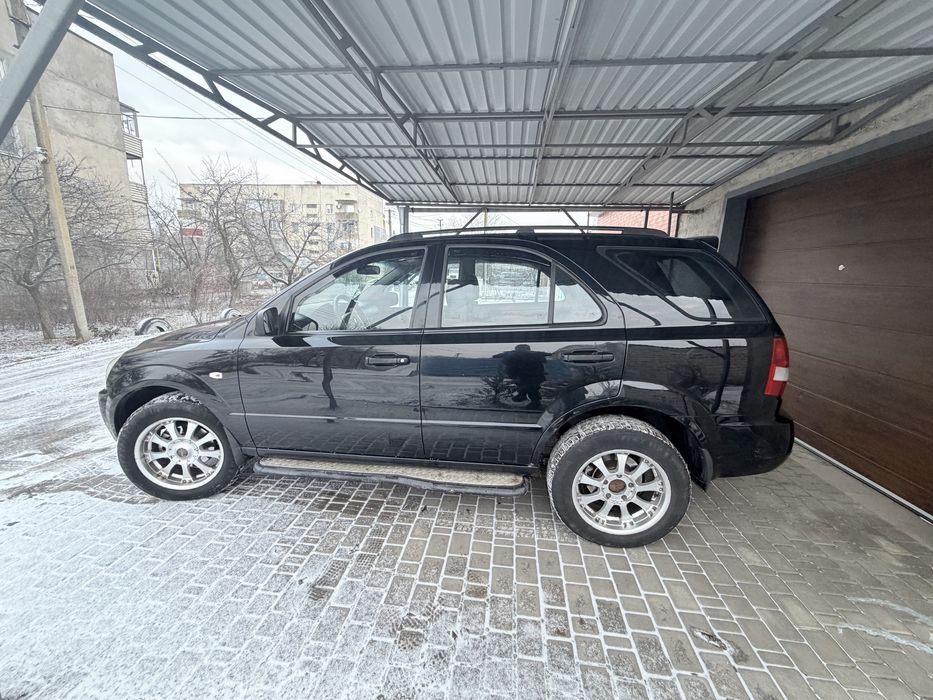 Продам гарне повно привідне авто!