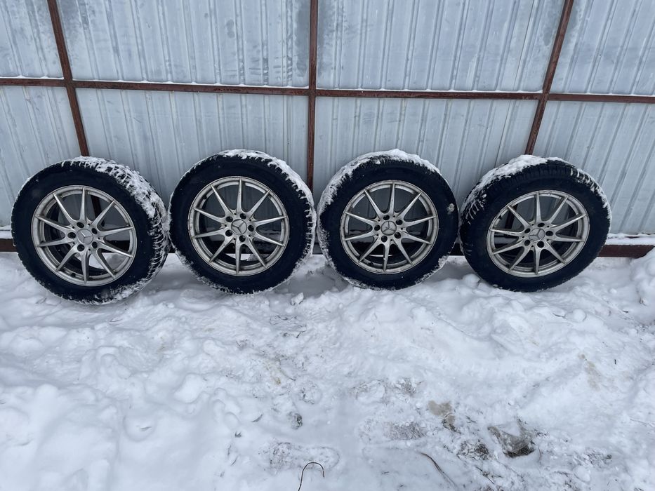 Колеса Мерседес 215/60 17с в зборі