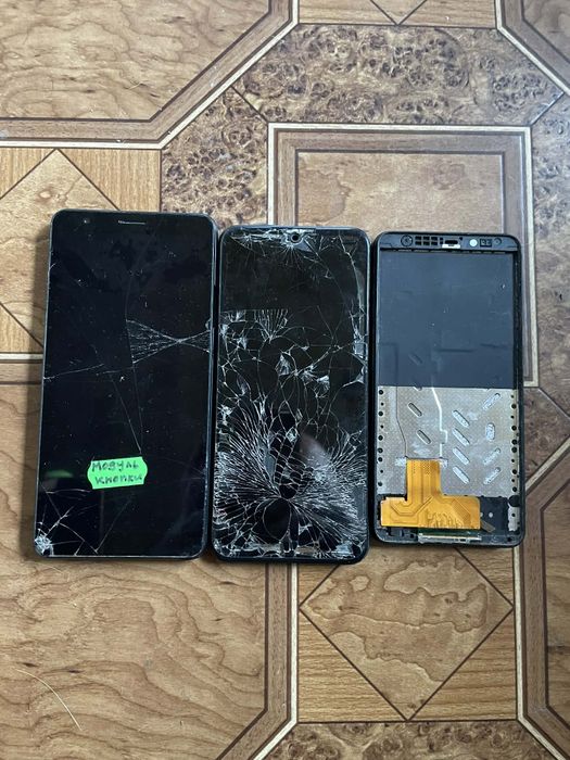 Лот ZTE , 3 штуки , на запчастини