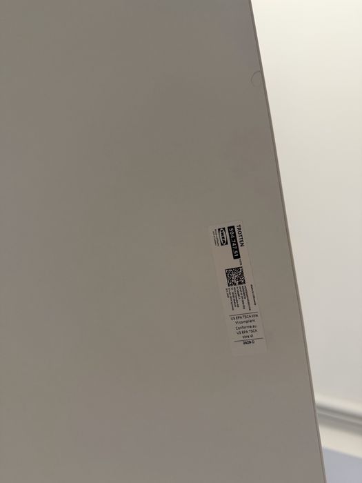 Duże klasyczne biurko Ikea Trotten