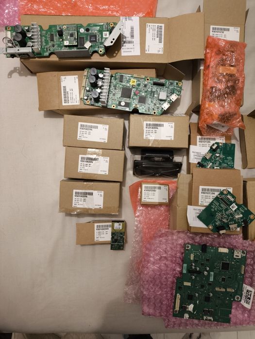 Układy scalone, podzespoły części do audio/multimedia sony