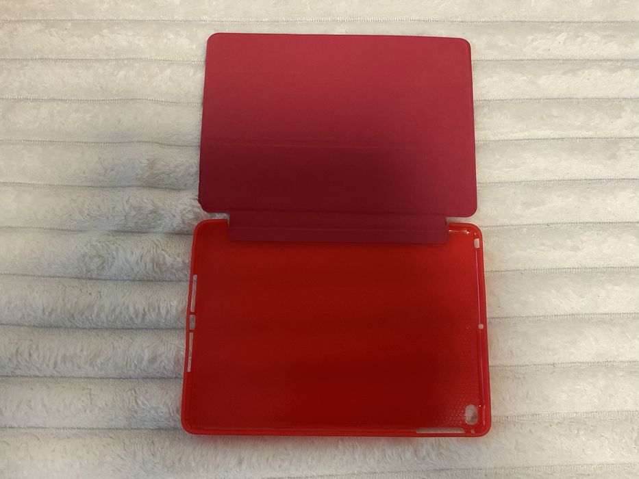 Чехол для планшета