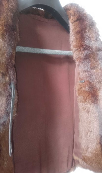 Capa em pelo natural