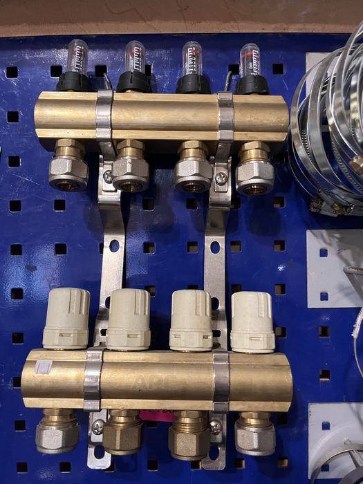 Розпродаж! Коллектори для теплої підлоги на 4,5,6,7