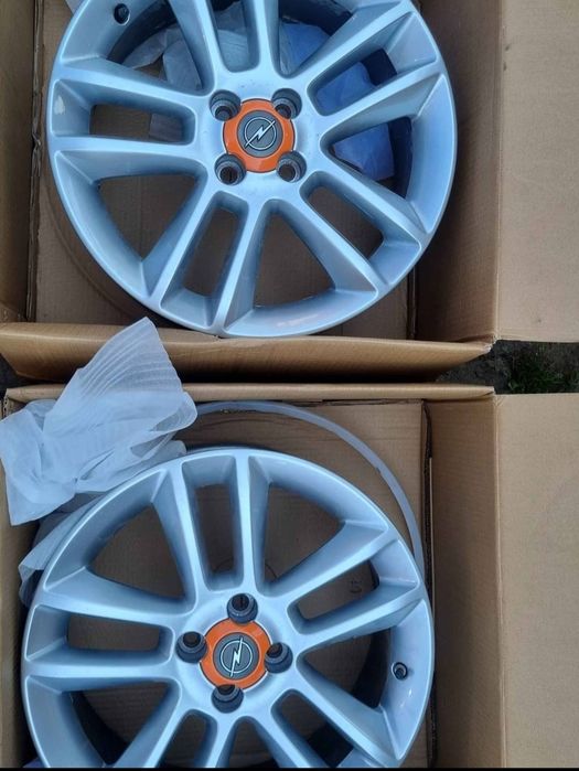 Alufelgi Opel 4x100 17" cali~ po renowacji