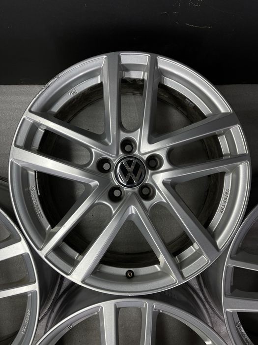 Диски R18 5x112 Et44 8J. Volkswagen Passat Jetta NMS CC Arteon Golf