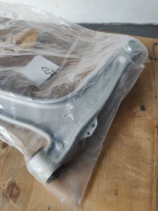 Braço suspensão para guidão e roda