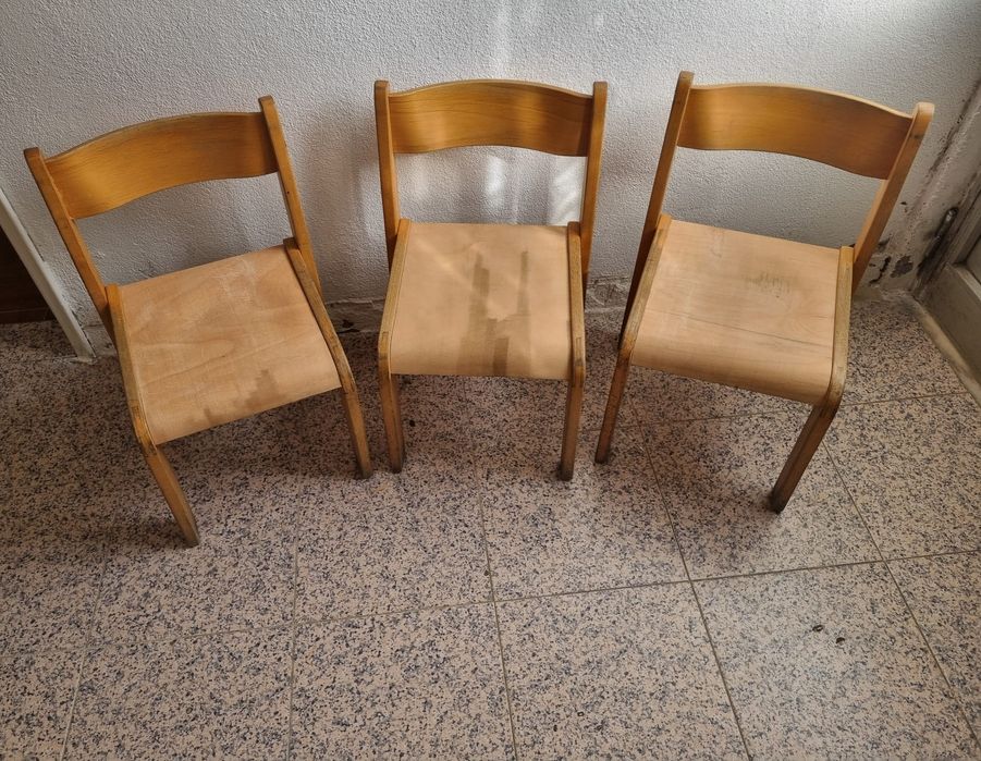 Bancos pequenos para Crianças em Madeira cada