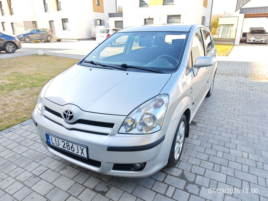 Toyota Corolla Verso 1.8 VVT-i LPG oryginalny lekier! 2005