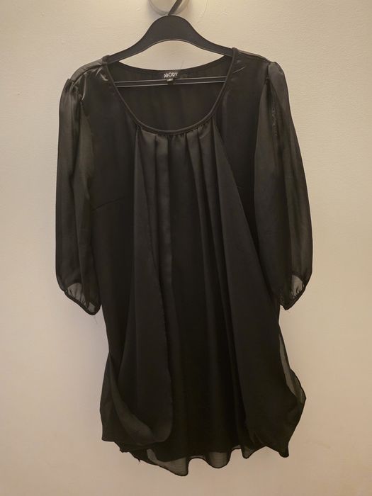 Vestido preto cerimónia