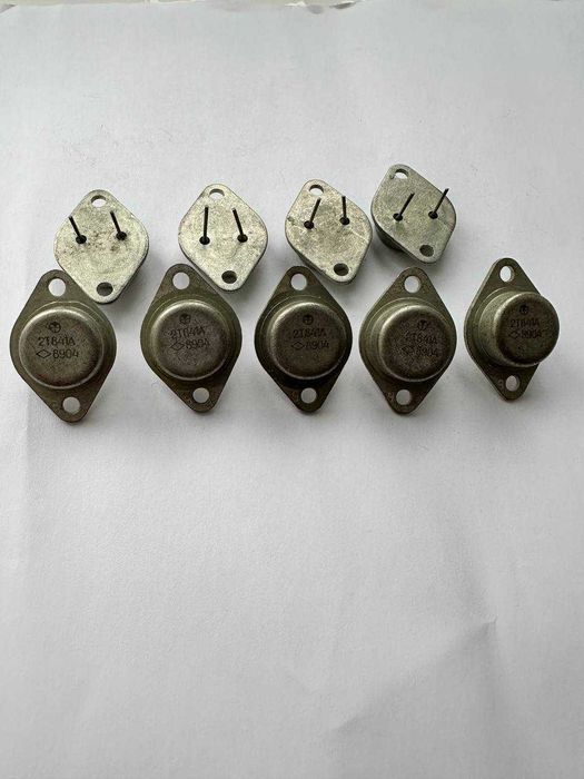 Продам нові транзистори КТ841А
