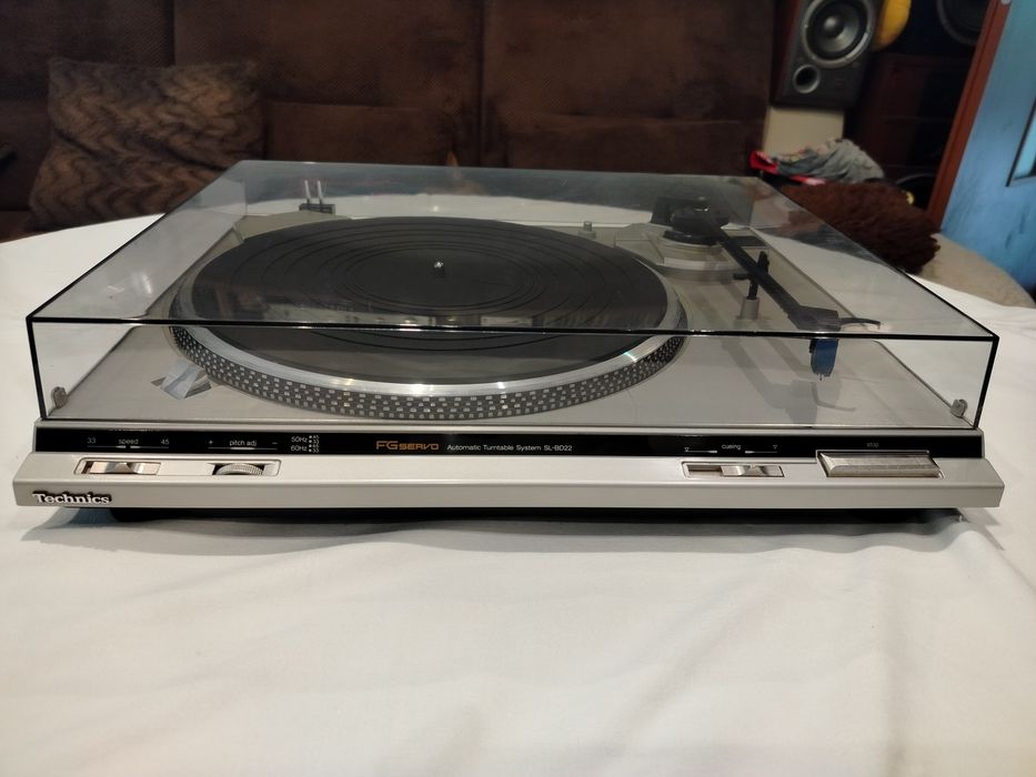 Gramofon Technics SL BD22