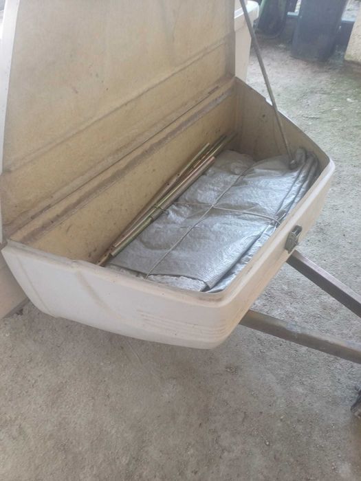 Auto tenda Royal Saurium