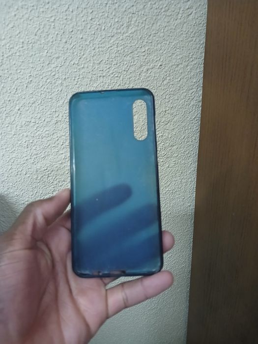 Samsung a50(128gb) com capa e cartão de memoria adicional gratis