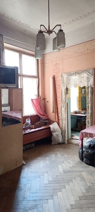 Продаж квартири вул.Зелена 1 кім