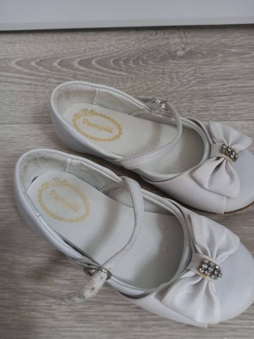 Туфлі для дівчинки