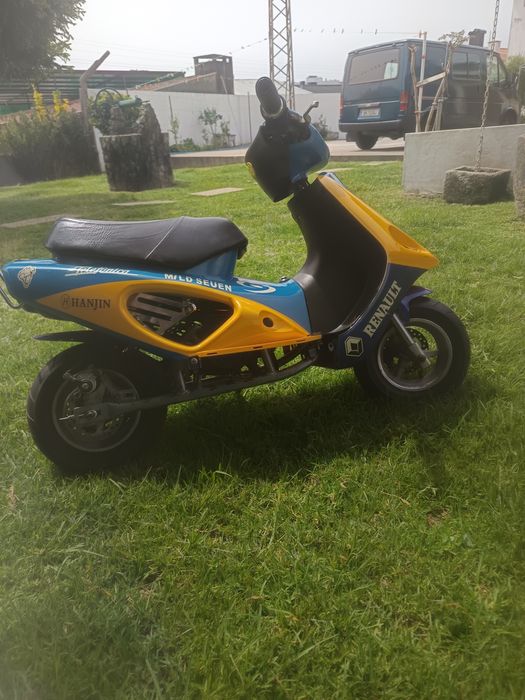 Mini mota para criança