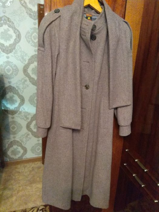 Продам новое пальто